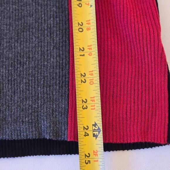 Carolyn Taylor Womens Multi Color Block Sleeveless Turtleneck Tank Sweater Small - Picture 8 of 10